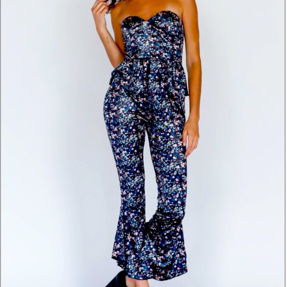 SUGARLIPS CORSET AND PANTS VELVET SET SIZE MEDIUM